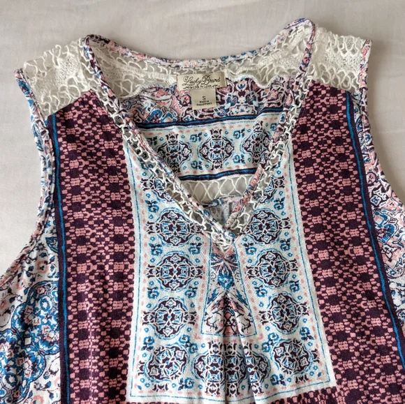 Lucky Brand Sleeveless Boho Top - Picture 2 of 7